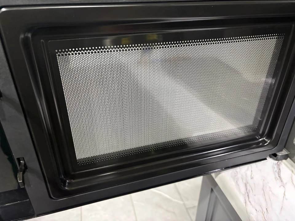 LG Smart Inverter Microwave Oven 1.5 CU.FT. - photo 4