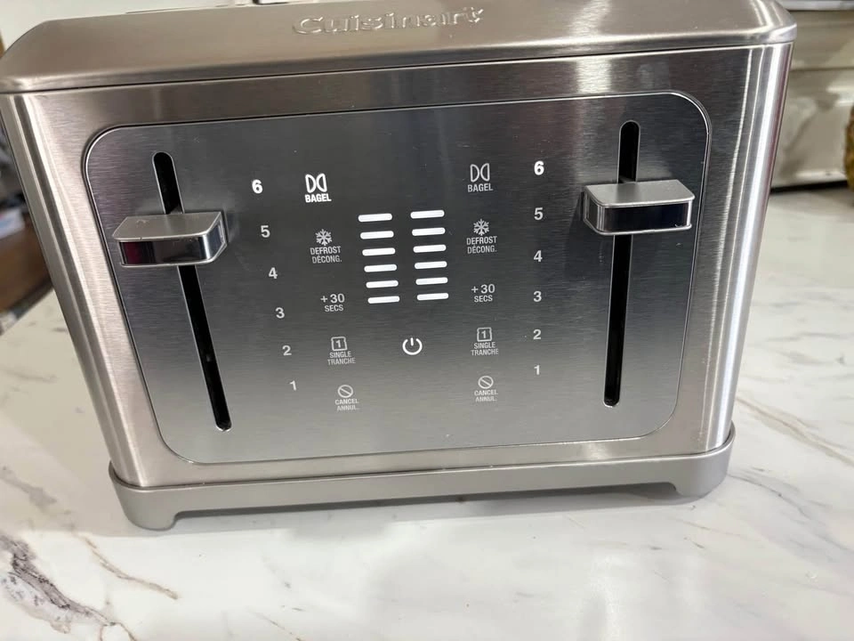 Cuisinart 4 slice toaster - photo 2