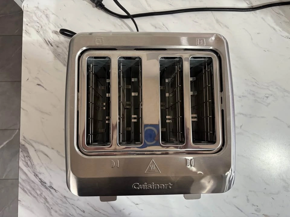 Cuisinart 4 slice toaster - photo 4