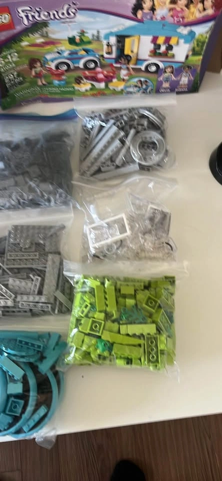 6 lbs Assorted Lego Bricks - photo 4