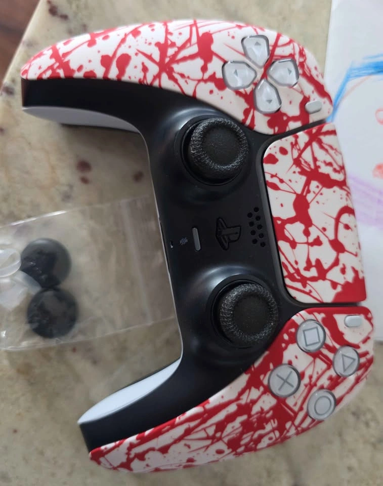 Custom PS5 Controller Builds - photo 4