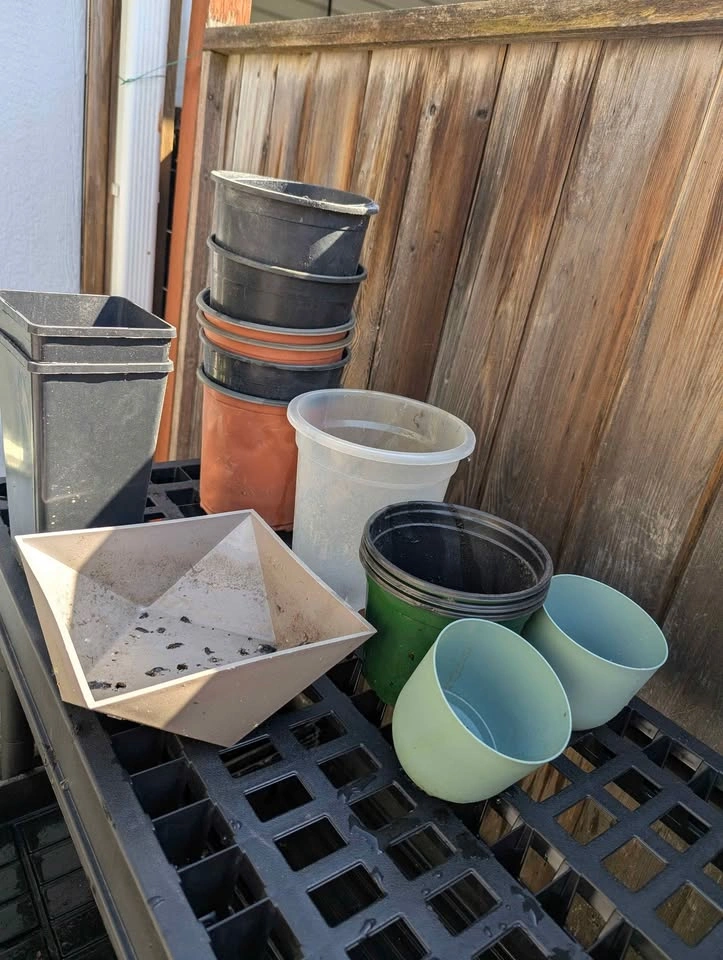 Plant Pots and Seed Starting Trays - photo 3