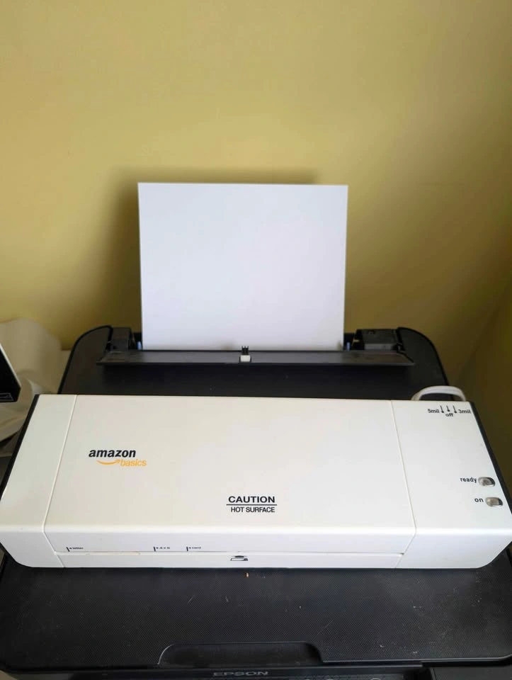 Amazon Basics 9-Inch Thermal Laminator Machine - photo 2