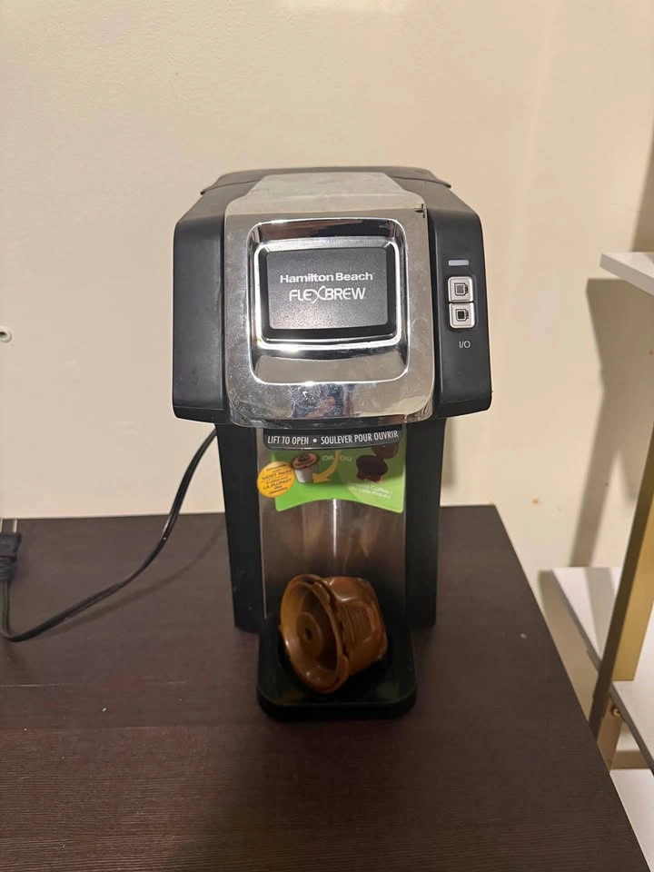 Moving Sale: Hamilton Brew Coffee Pod Brewer