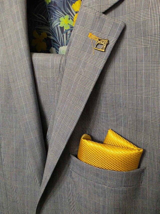 New Thomson & Richards 3 Piece Suit- Size 34