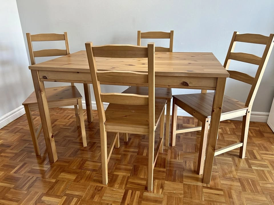 IKEA Kitchen Table + 4 Chairs (Antique Pine)