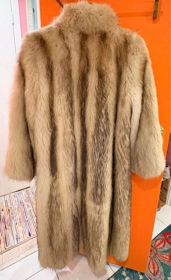Vintage Svend Furs Toronto Real Fur Coat - photo 2