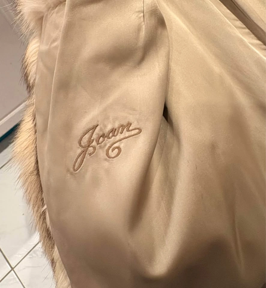 Vintage Svend Furs Toronto Real Fur Coat - photo 4