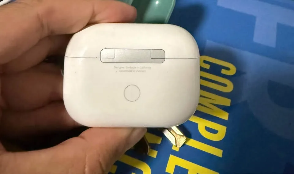 AirPods Pro 2gen ( lighting) image indicator(2)