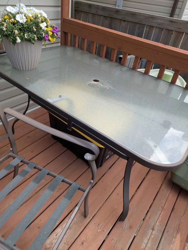 Outdoor table and chairs! - photo 3