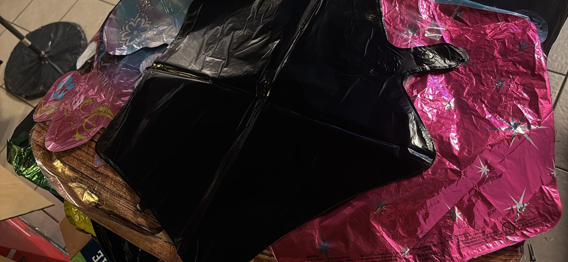18” Black Stars Foil Balloons