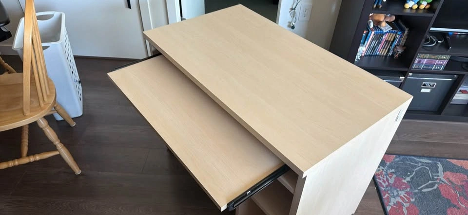 Free desk - photo 2