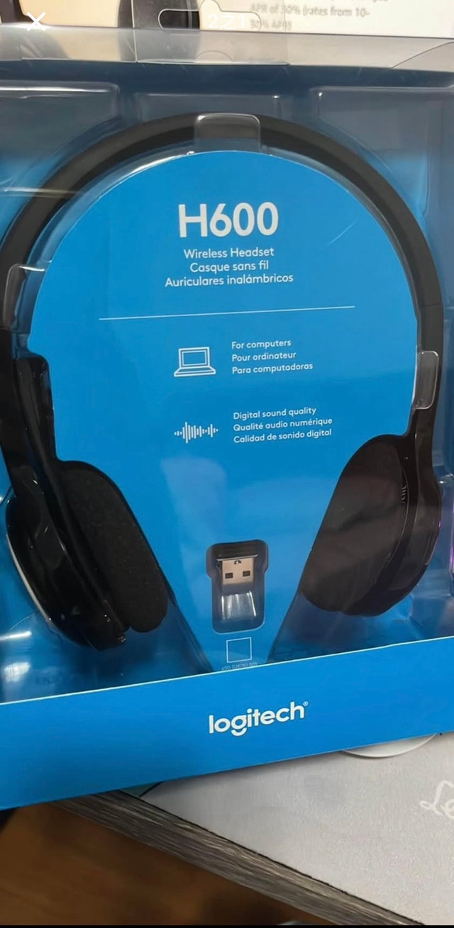 Logitech Over-the-head Wireless Headset H600