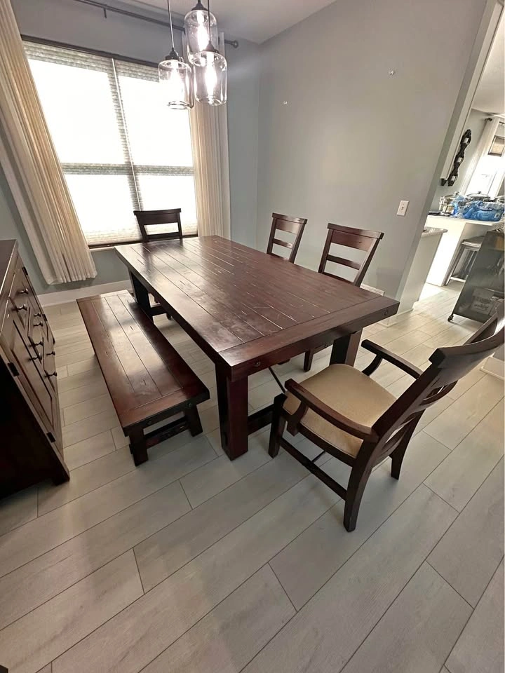 🔥 Beautiful Solid Wood Dining Table Set – Seats Up to 10! 🔥