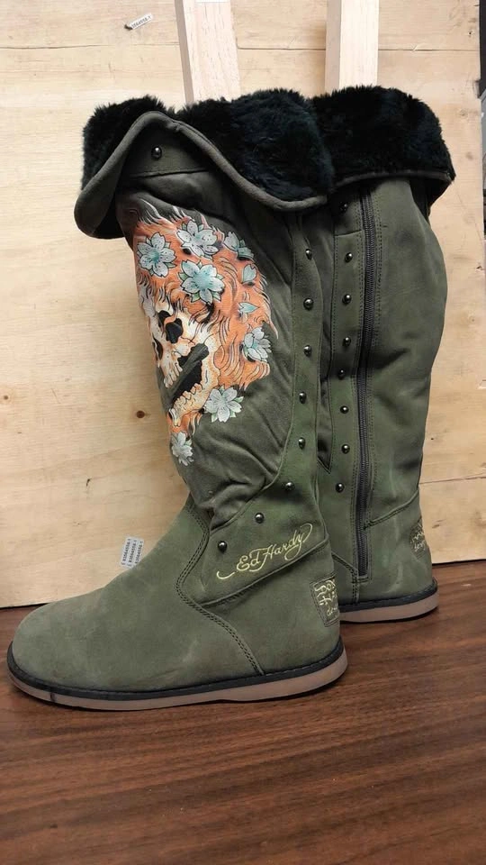 Women's boots by Hardy. - photo 3