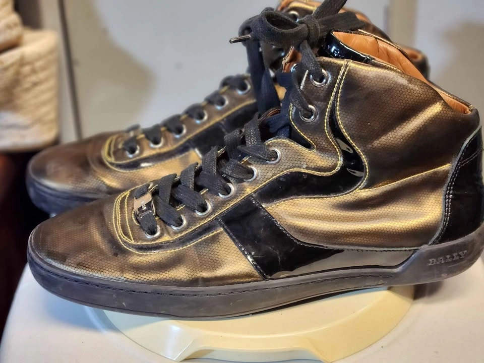 Bally Gold & Black Sneakers - photo 2