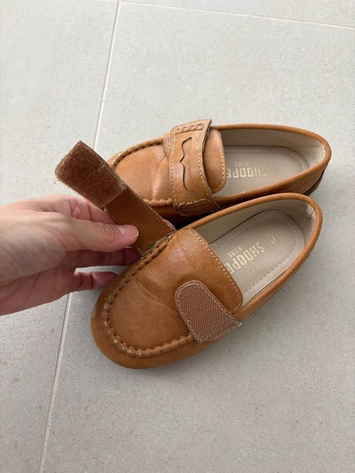 Shoope Kids brown loafers size 10-11 - photo 2
