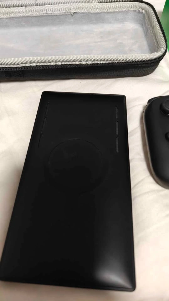Razer Edge w/case - photo 5