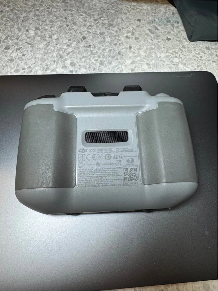 DJI Mini 3 Pro Controller - photo 3