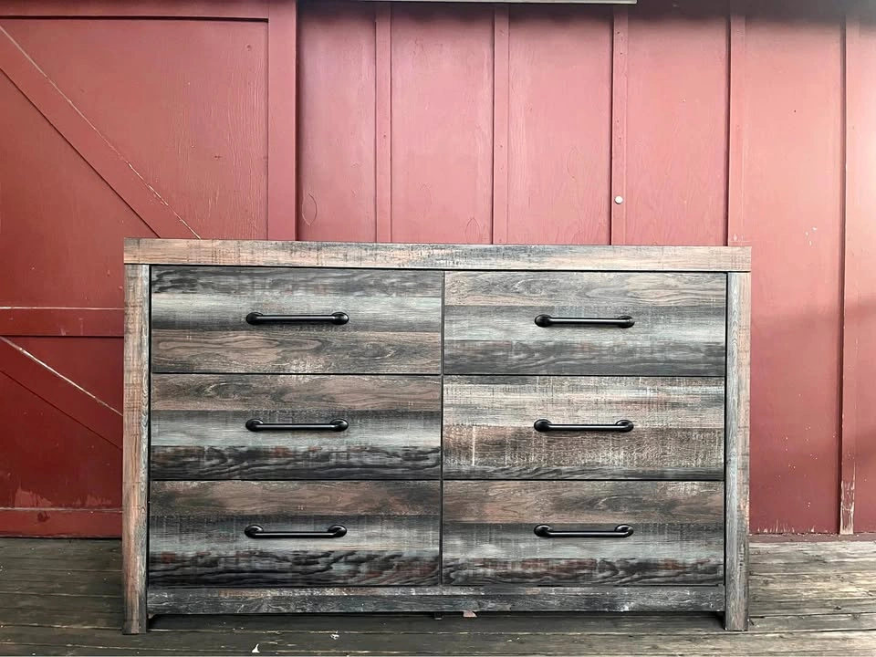 Modern Farmhouse Style Dresser – 6 Drawers