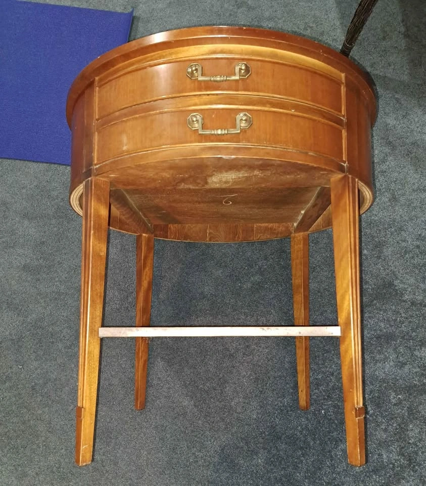 Antique Table - photo 2