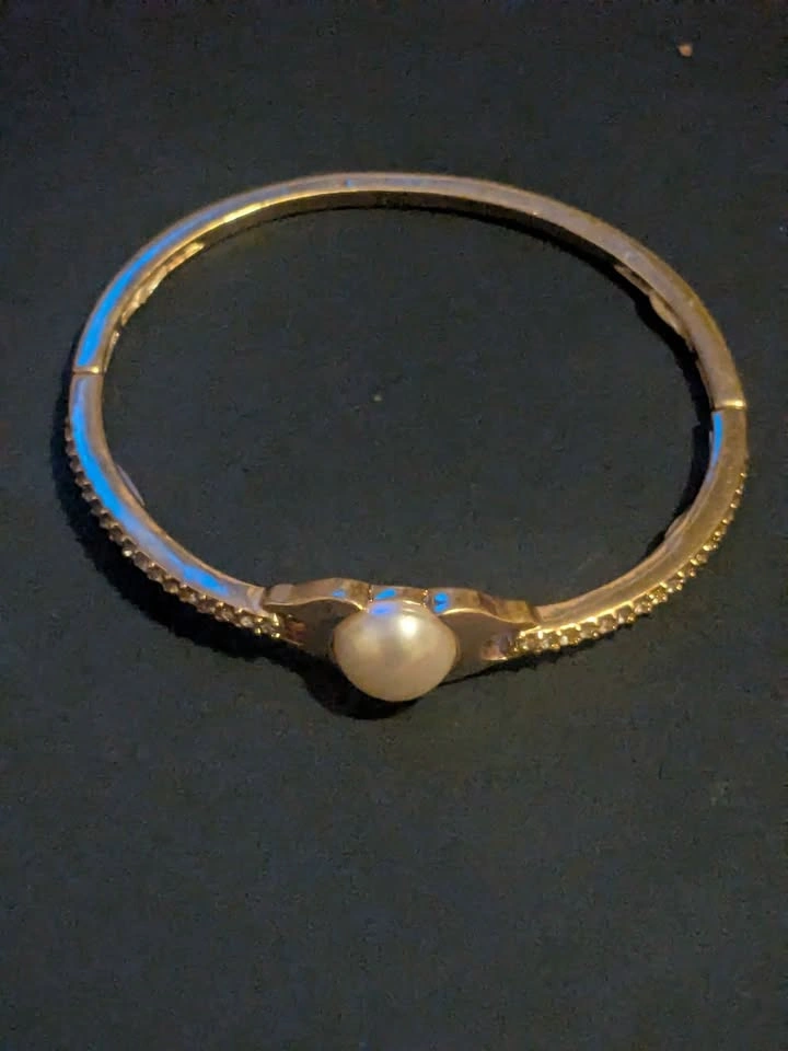 Silver Plated Pearl Bracelet - photo 2