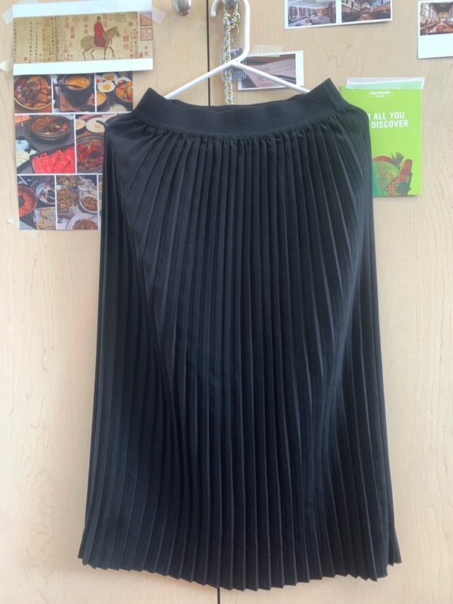 S By Malene Birger Classic Black Pleated Midi Skirt