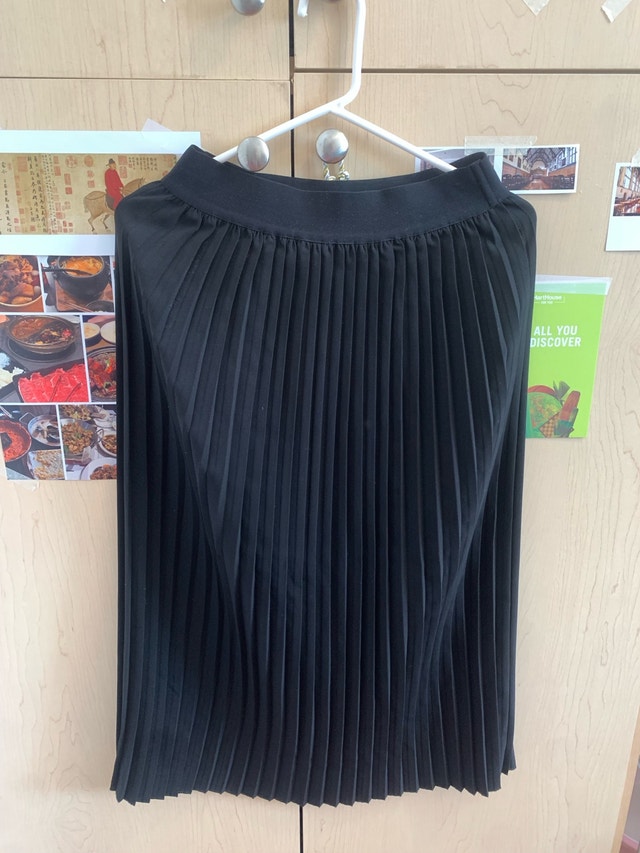 S By Malene Birger Classic Black Pleated Midi Skirt - photo 2