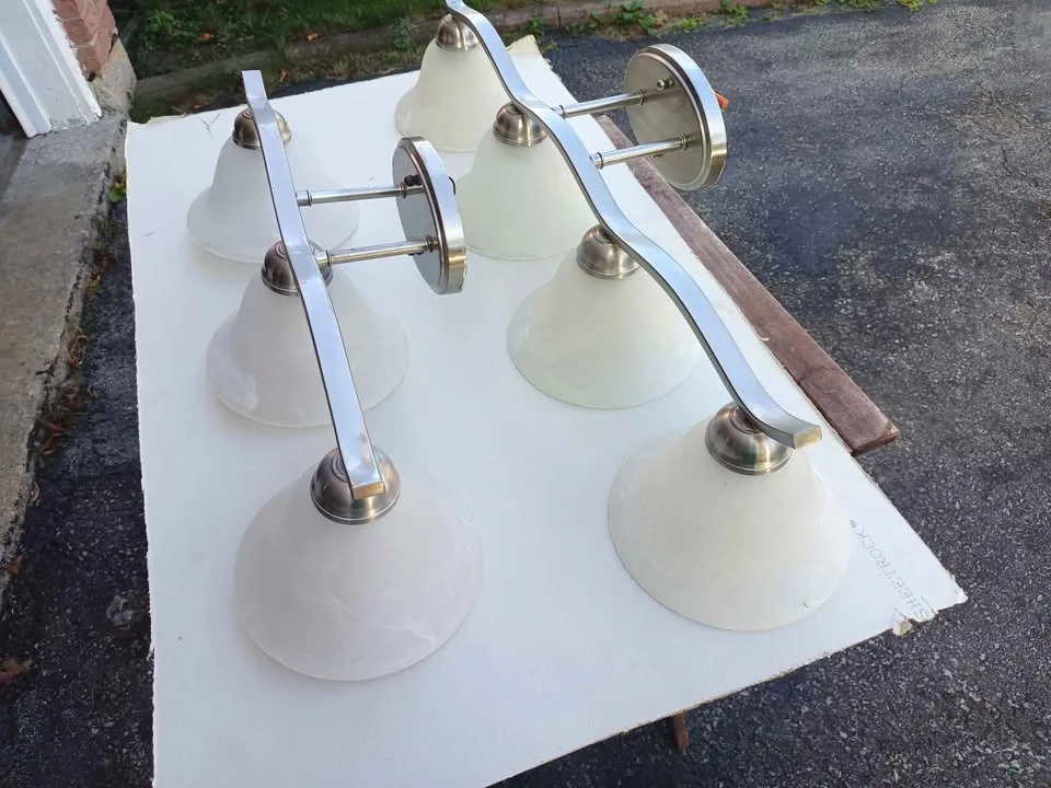 Glass light fixture image indicator(2)