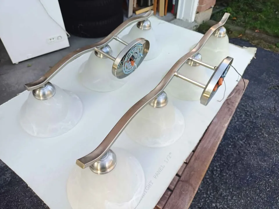 Glass light fixture image indicator(3)