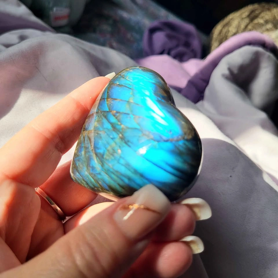 Gorgeous Blue Flash Labradorite Heart - photo 4