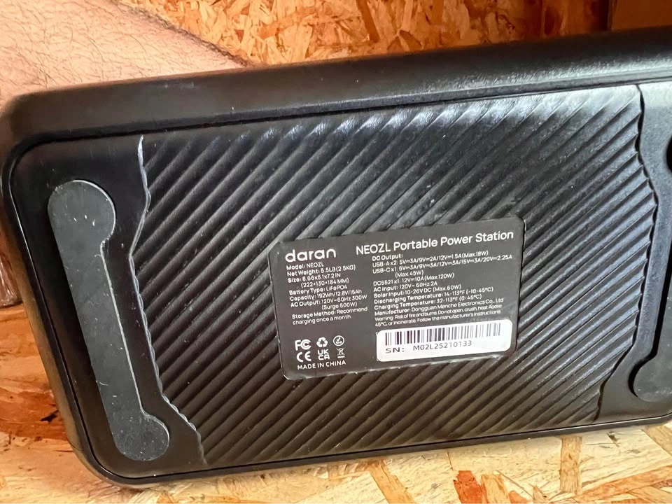 daran NEOZL 300W Portable Power Station - photo 3