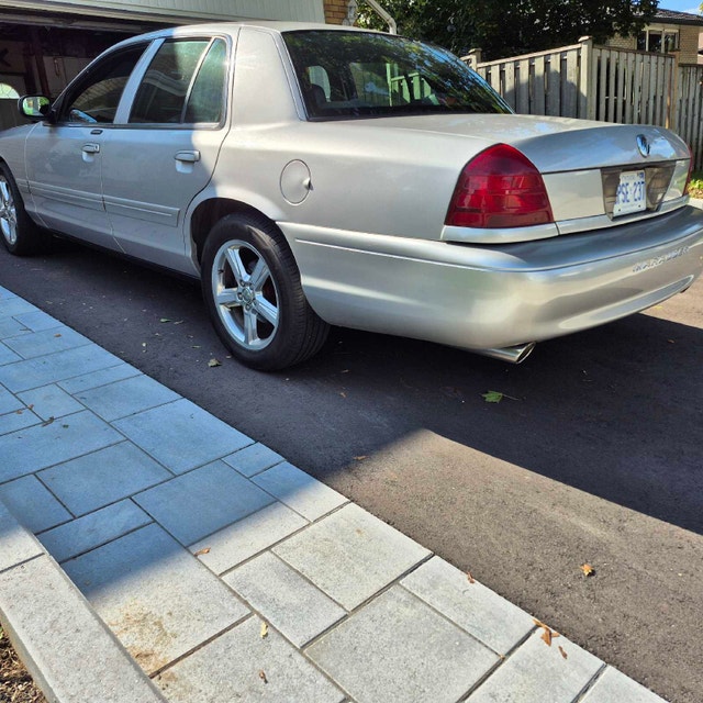 2004 Mercury Marauder - photo 2