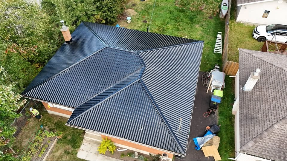 METAL AND FLAT ROOFING - photo 2