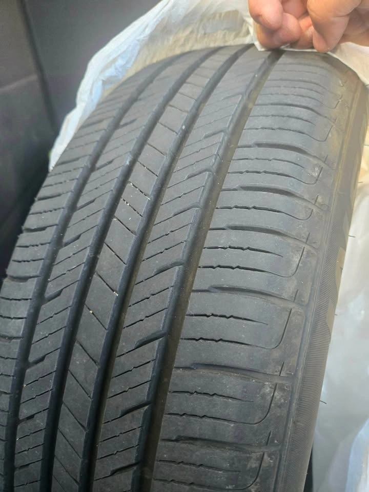 Nissan Rims w/ Sailun Inspire 215/60R17 Tires - photo 3