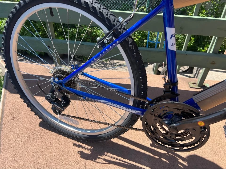 Huffy Rock Creek 26" 18 Speed Mountain Bike - New, Assembled - photo 3