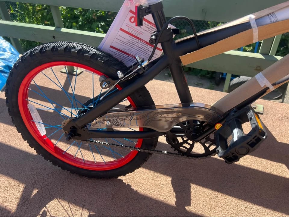 Marvel Spider-Man BMX Bike - 18" Boys Huffy - New - photo 5