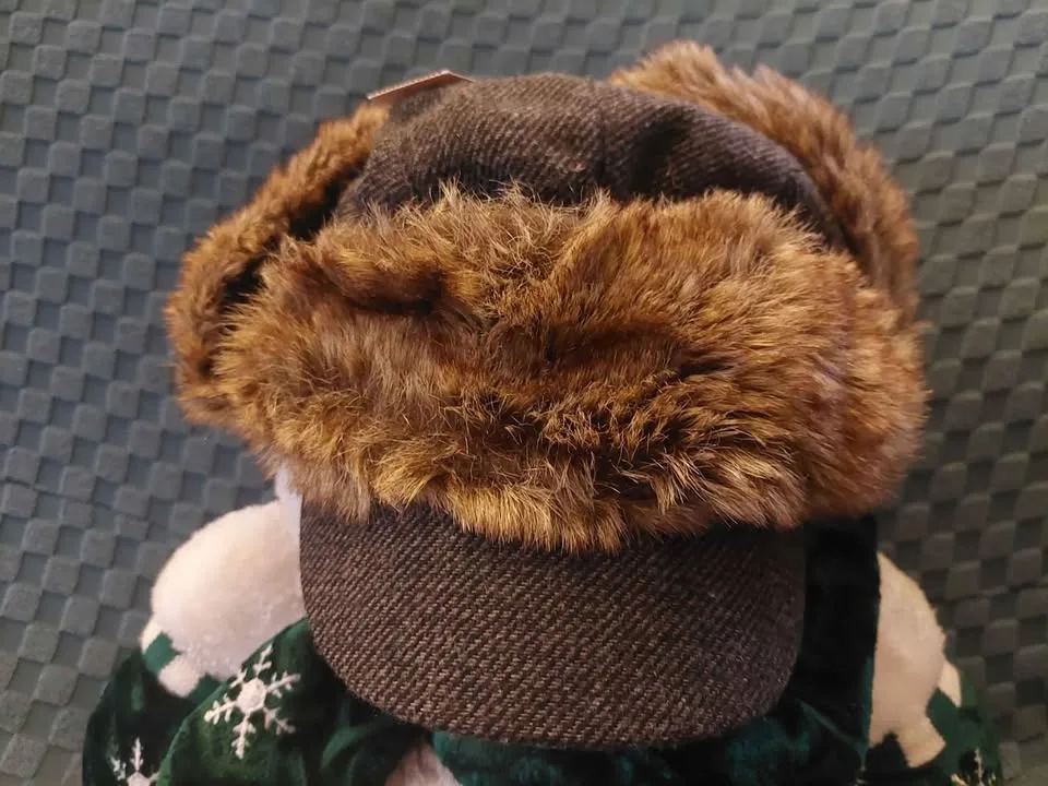 NEW Kids Small Winter Hat image indicator(2)