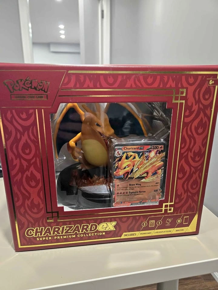 Charizard EX Super Premium Collection