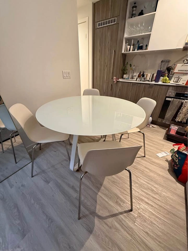 Round Glass Dinner Table with Chairs