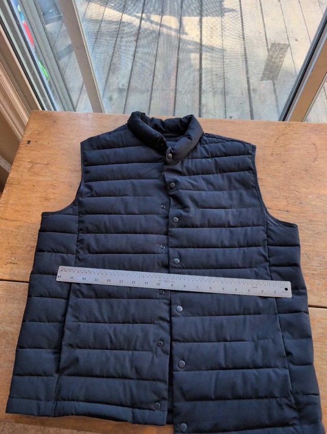 Sorana Men's Medium Puffy Blue Vest