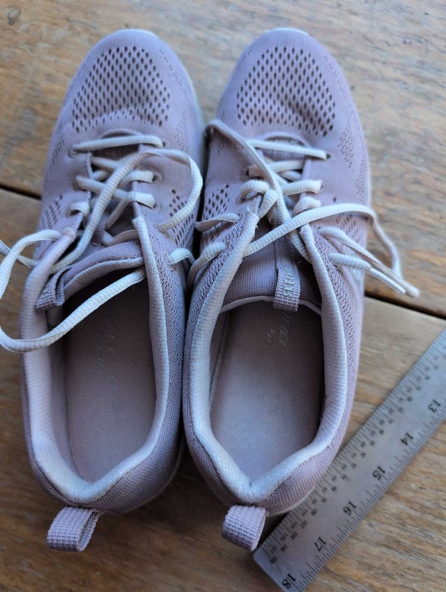 Skechers Running Shoes Woman's Size 9 - photo 4