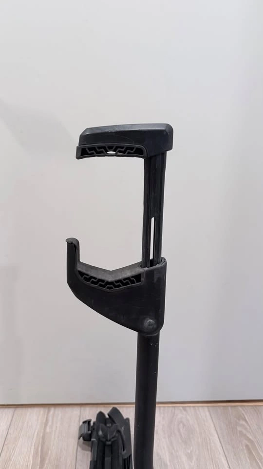 Thule ProRide XT Roof Bike Rack + Locks - photo 5