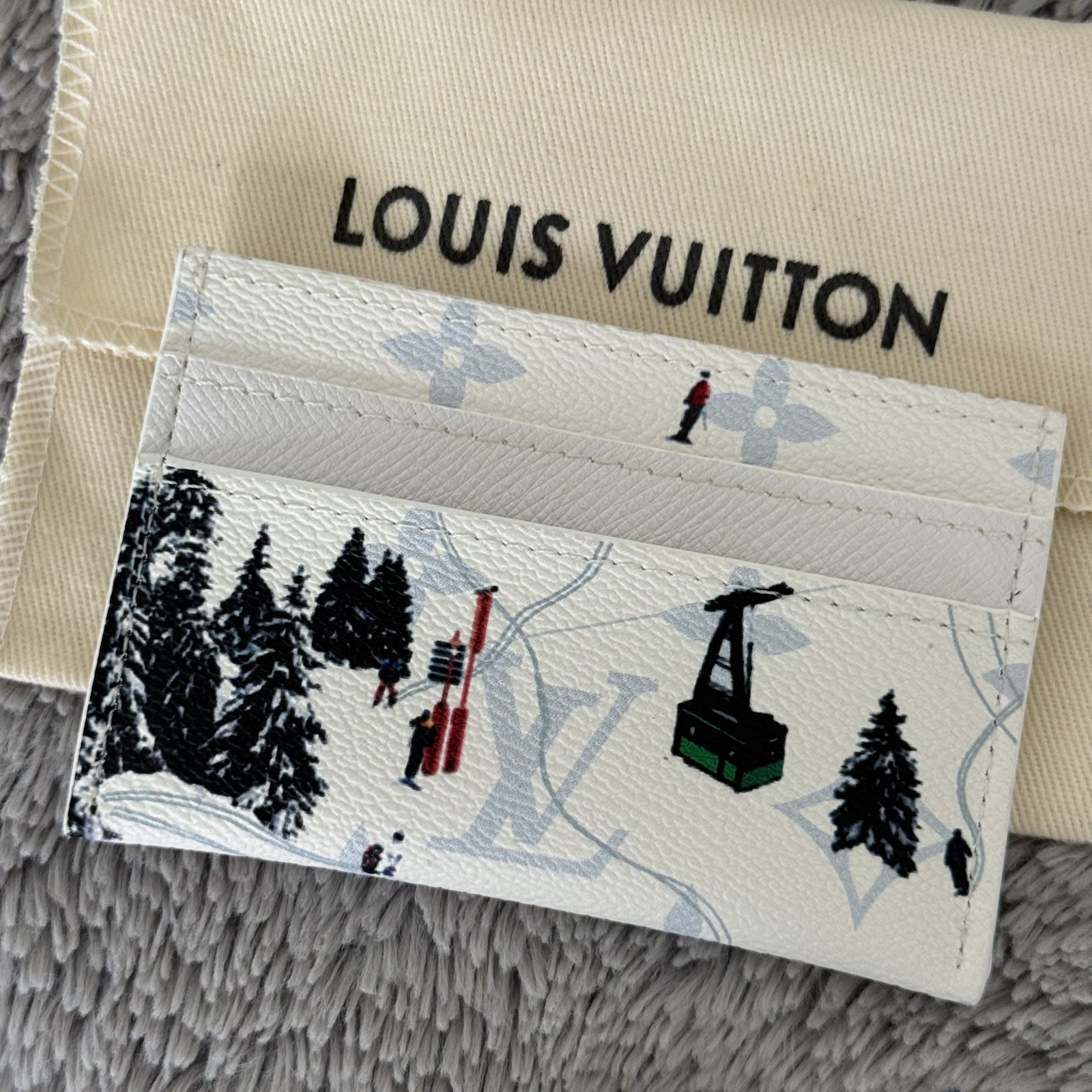 Louis Vuitton White Snow Ski Coated Canvas Double Cardholder For - photo 3