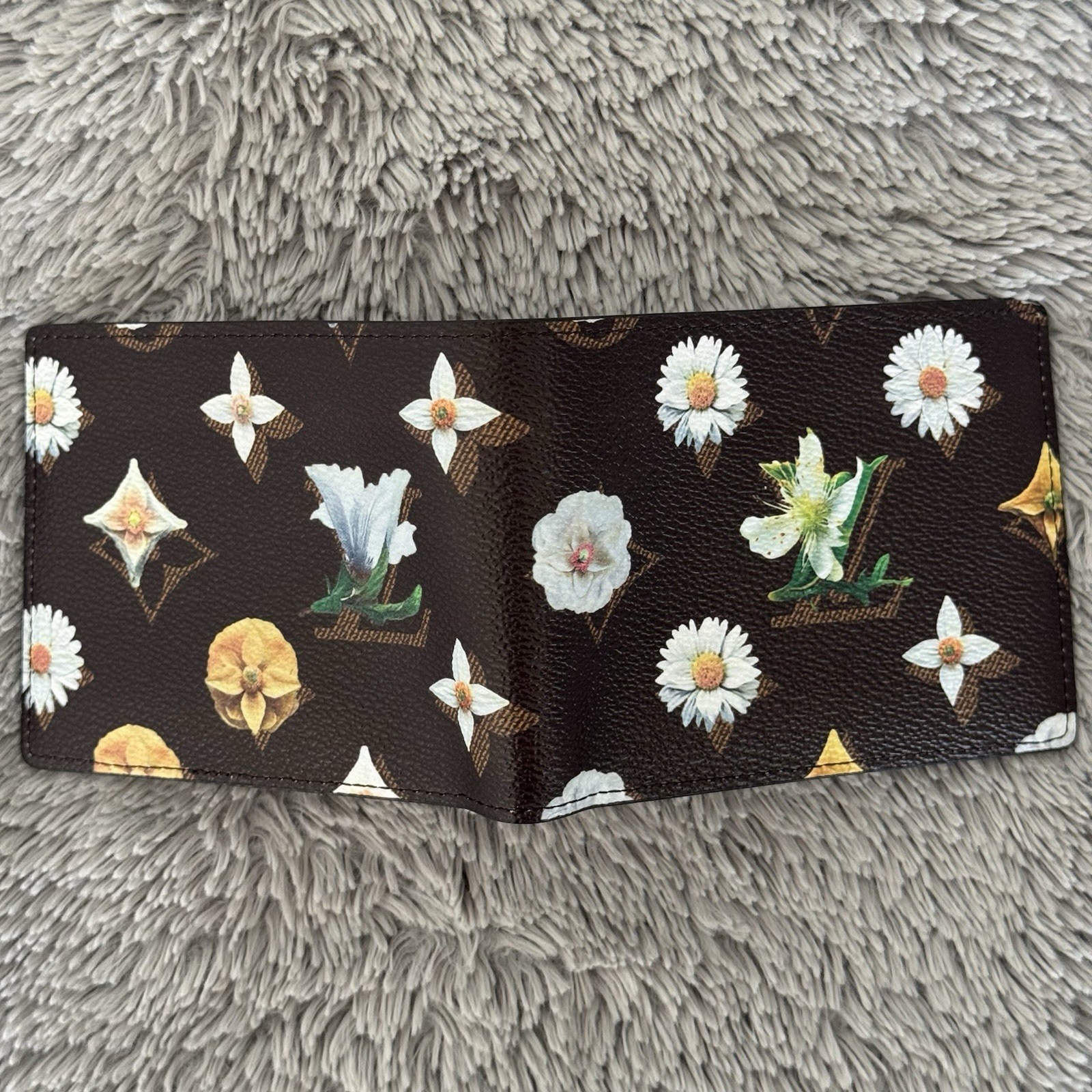 Louis Vuitton Floral Monogram Canvas Slender Wallet - photo 3