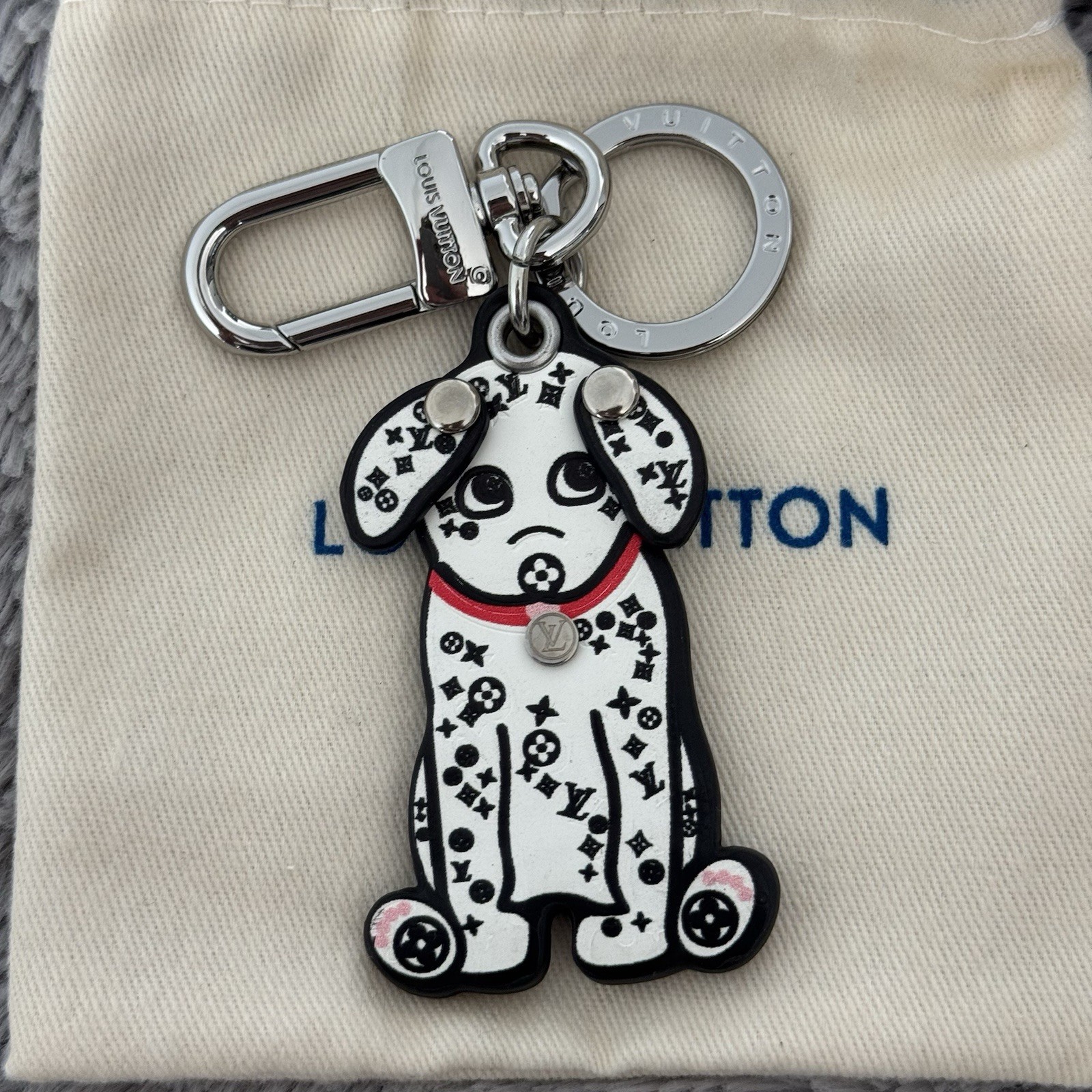 White/ Black Dalmatian Dog Key Chain LV - photo 2