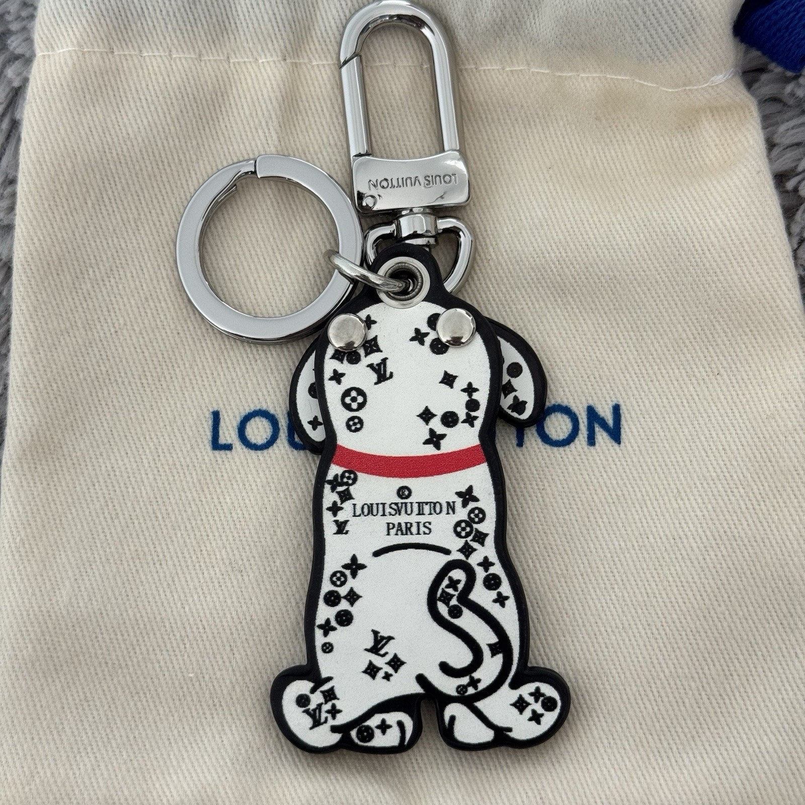White/ Black Dalmatian Dog Key Chain LV - photo 3