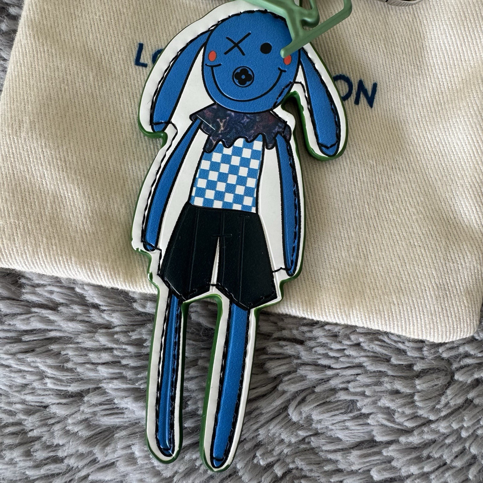 Blue Bunny Coated Canvas Key Chain LV - photo 4