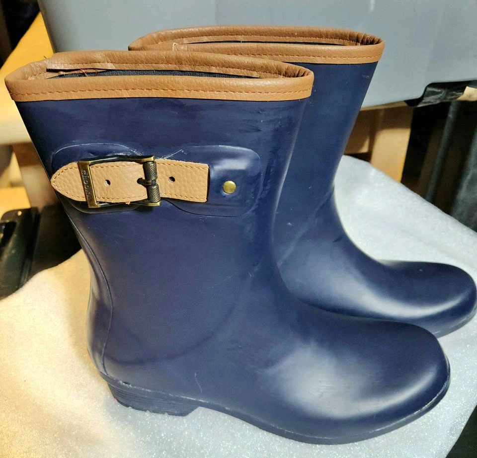 Chooka Women's Mid-Height Memory Foam Rain Boot, Navy, Size 8