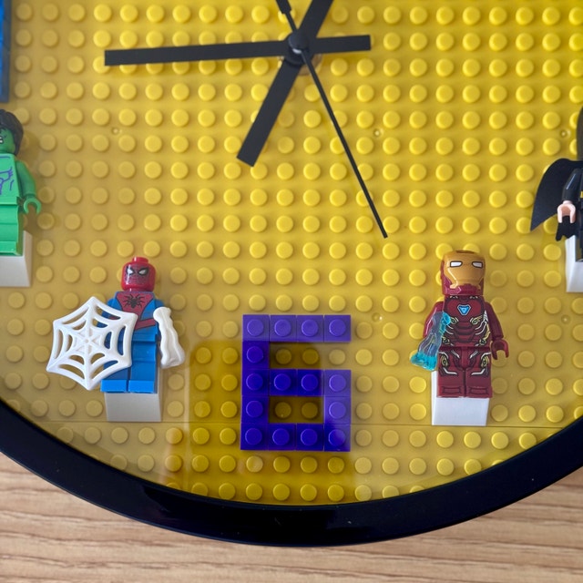 Lego Wall Clock - photo 2